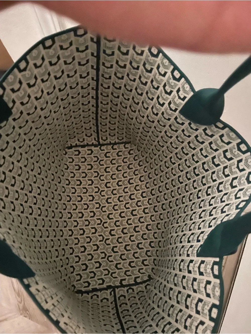 Rothy’s Lightweight Reversible Tote